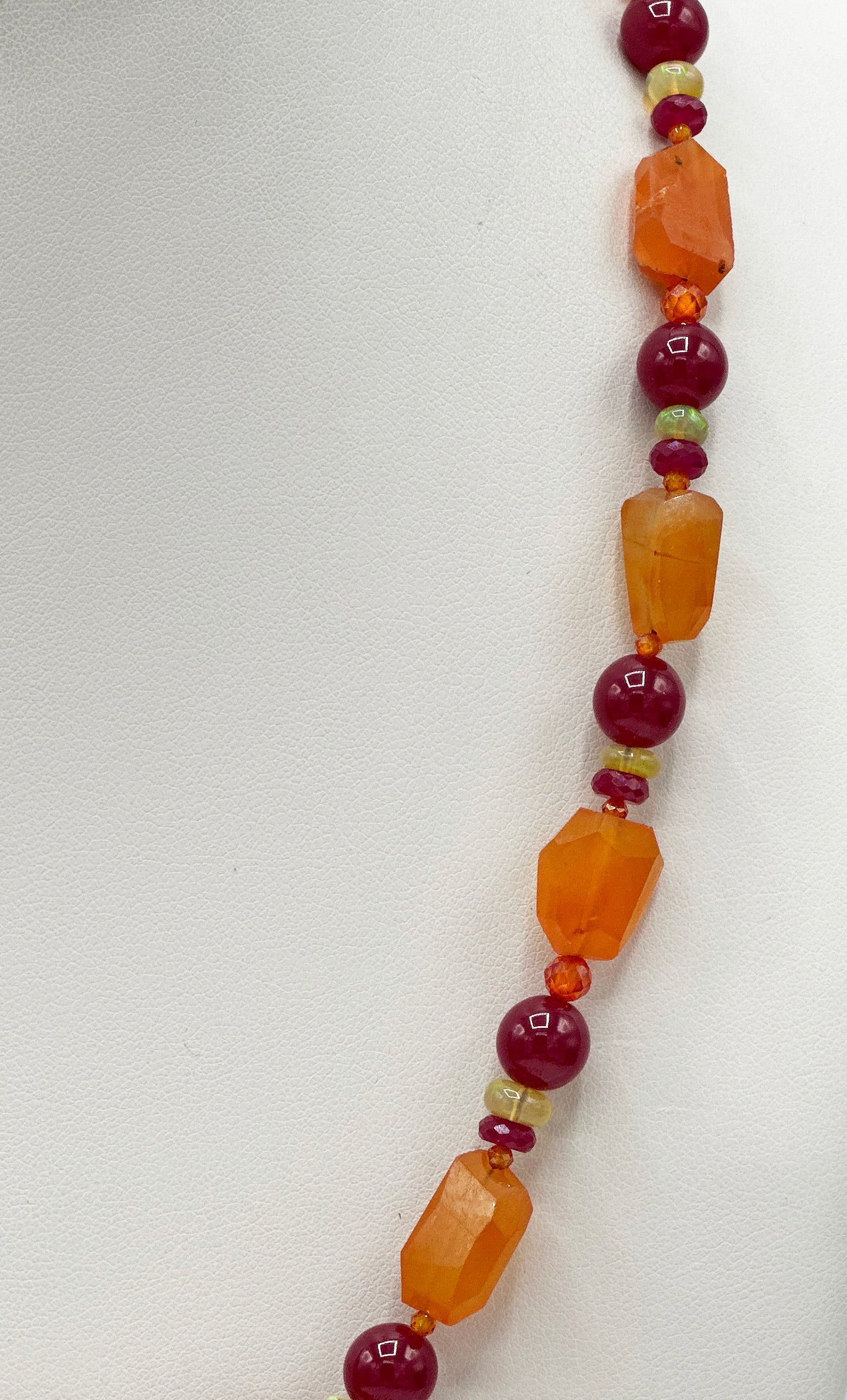 Karneol & Rubin Halskette