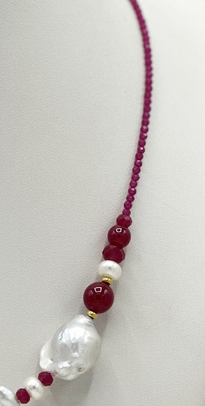 Barockperle & Rubin Halskette