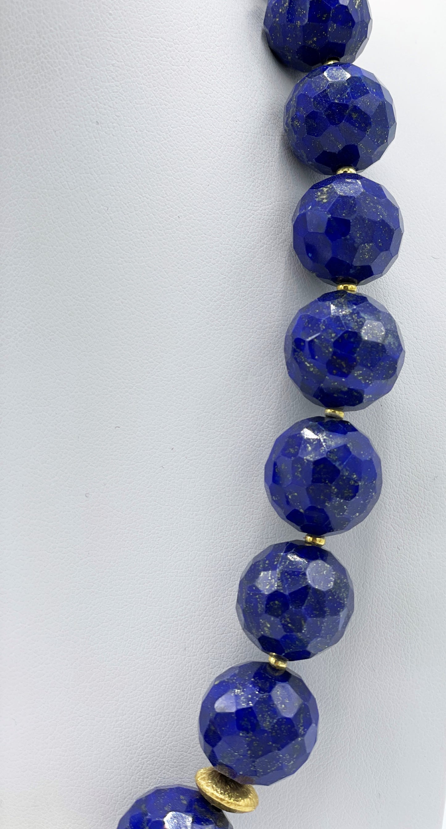 Lapislazuli & Barockperle Halskette