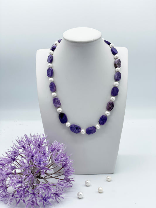 Charoit und Perle Halskette