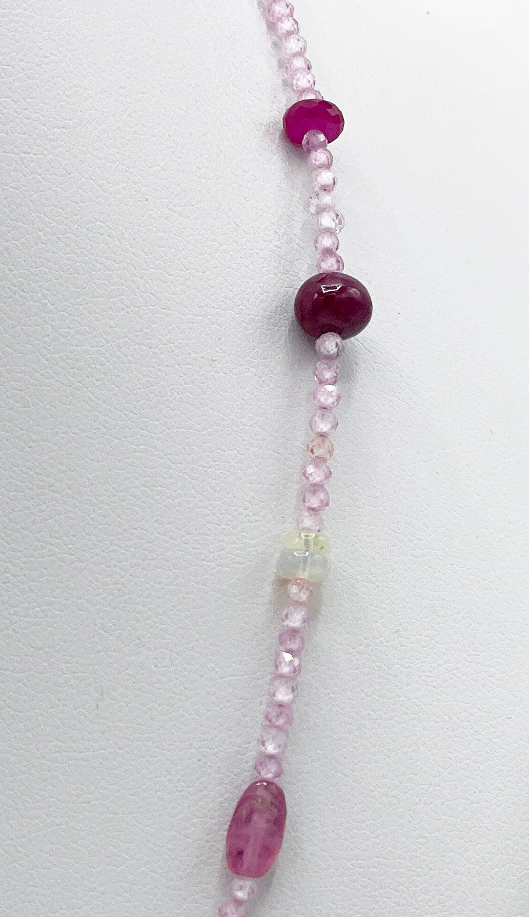 Rubin & Opal Halskette