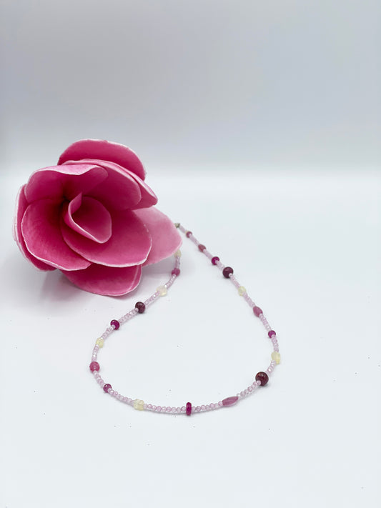 Rubin & Opal Halskette