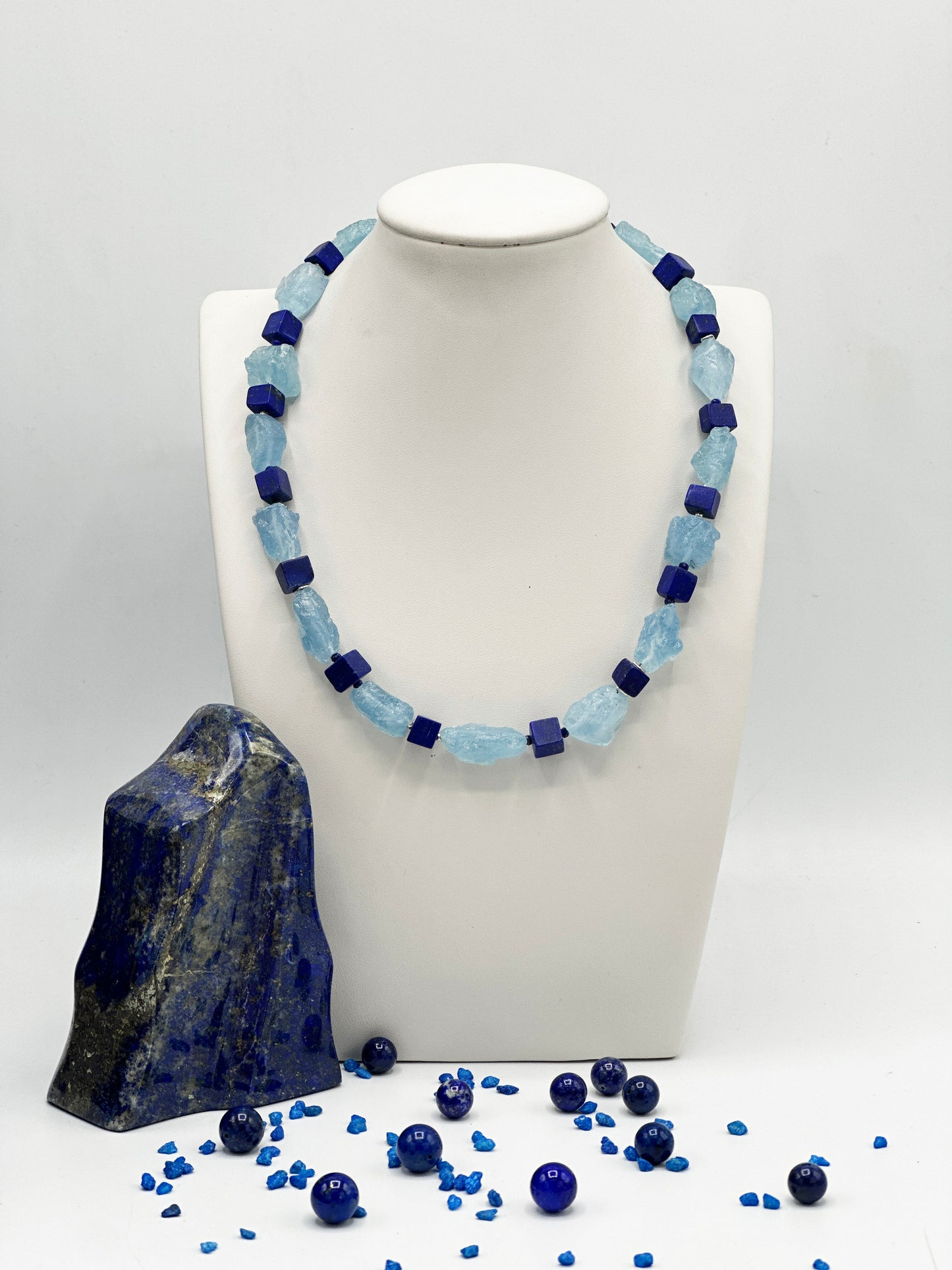 Aquamarin & Lapislazuli Halskette